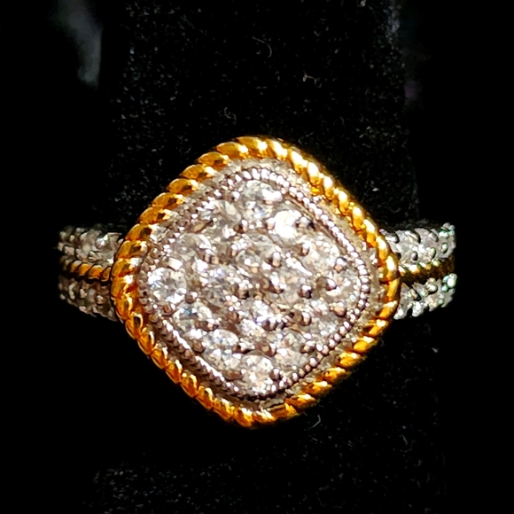 925 Sterling Silver Diamond Ring - Picture 1 of 10